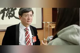 为何留学生不喜欢回国？郑强教授犀利质问：科学无国界？这是笑话图片