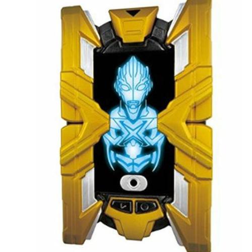 这些新生代奥特英雄变身器，难道都是来自于不同的时代？