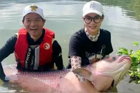 千岛湖销毁一车鱼竿价值几十万！不让钓鱼了吗？为啥邓刚可以钓鱼图片