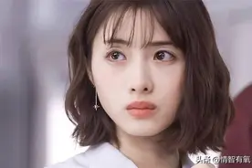 在两性交往的过程中，如何一眼判断男生有多骚？请看这八个场景图片