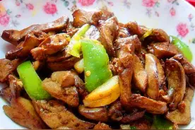 这菜比羊肉还养人，几块钱就做一大盘，好吃又实惠，营养特别足图片
