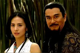 “武林第一美”不要硬演，有人看一眼就沦陷，有人我想把她脸遮上图片