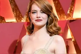 《超凡蜘蛛侠》女主艾玛·斯通，2021诞下与丈夫麦卡里的爱情结晶图片