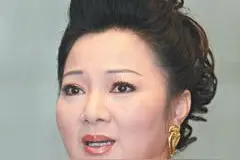 1997年，她17岁女儿被杀，后16次求子失败，白冰冰现在怎么样了？图片
