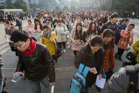2022浙江省考应届生占比53.22%，往届生真的不如应届生吗？图片