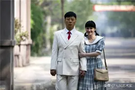 这个外形被作者嫌弃，黑不溜秋还是肿眼泡的男人，演出了最好的江德福图片