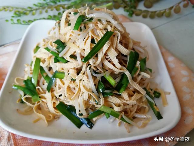 春季，做家常小炒首选它，素炒不放肉，清爽可口，怎么吃都不长肉