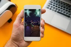 “写给人性的情书”，16位编舞大师与耶鲁舞蹈团成员竟然在Zoom上“舞动奇迹”图片