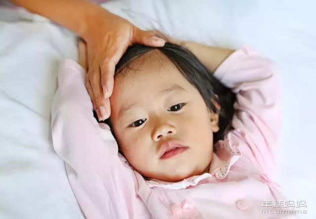 得了手足口病,千万不能隐瞒病情还去幼儿园!