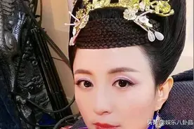 她在拍戏中途意外怀孕，孩子如今11岁，却不知亲生父亲是谁图片