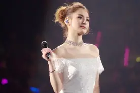 钟欣潼的造型师终于开窍了！只要不要阿娇露腿就是正确的选择图片
