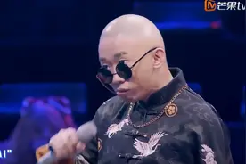 百变大咖秀：朱婧汐模仿王菲封神，杨迪太像GAI，其他人太敷衍图片