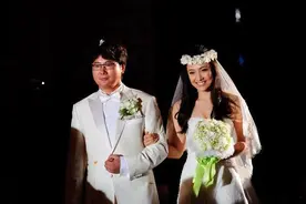 比起马蓉移情经纪人，演员白静的婚外情更嚣张，结局实在是太荒唐图片