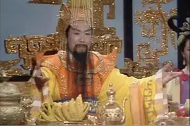 孙悟空初见玉帝，两人的一段对话，为何把众仙吓得半死？图片