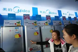 我新买了冰箱，老板说：别急着通电，换季要调温，天再冷也别断电图片