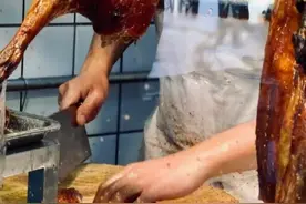 因不懂这句美食方言，服务员被吼哭了，顾客：这可不关我的事图片