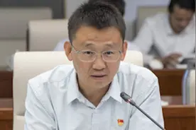 暴剑、张雪涛任北京市朝阳区副区长 三名副区长辞任视频封面