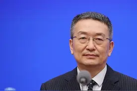 重拳出击、整治到底！中宣部版权管理局：加大对侵权盗版惩治力度图片