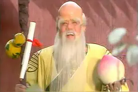 寿星在天庭地位非凡，玉帝也敬他三分，猪八戒为何敢称他奴才？图片