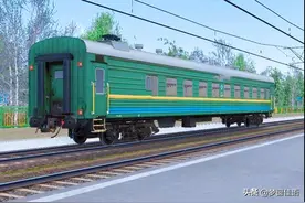 只有一节车厢的火车，全程经停158次，9天才能到终点站图片