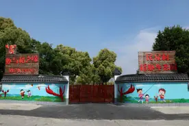 寻乡愁觅童趣，小龙虾垂钓成沪郊“溜娃”神器图片