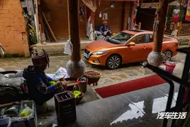 加油站遇上了“天敌”：狂奔1000多公里，轩逸只用一箱油图片