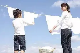 孩子懒惰是家长惯的，与其说教，不如试试这3个方法图片