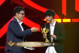 KPL年度最佳选手一诺告诉你，孙膑不仅能打辅助，也是强力射手图片