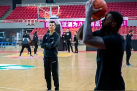 CBA外援降薪方案曝光，按场次计算，辽篮得益，新疆不做冤大头图片
