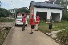创新中元祭祀活动 攸县自力村坚决打赢防疫阻击战图片