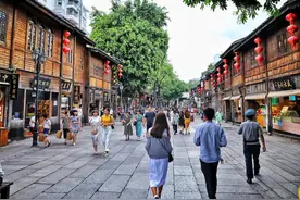 中国夏天很热的十大城市，风扇用处不大，几乎离不开空调图片