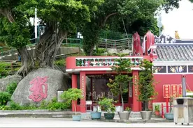 路环谭公庙香火盛图片