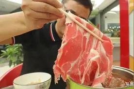 比脸大、超过瘾！这才是吃肉肉的顶流方式图片