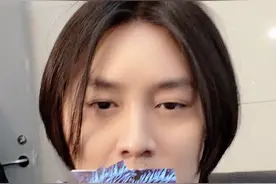 职业战队月薪：XYG人均5K太普通，看到AG：难怪梦泪土豪了图片