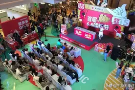 莱得快“嗦粉节”精彩上演“大胃王”1分钟吃2碗酸辣粉图片