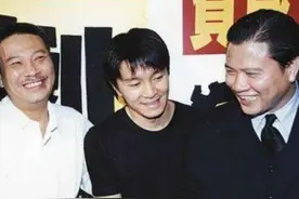 昔日周星驰跟在他身后做小弟，为何万梓良会沦落到靠小商演赚钱图片