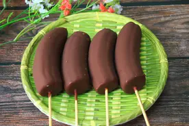 最懒人的雪糕做法，不用淡奶油，不用牛奶，简单4步就能做好图片