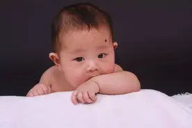 宝宝身上这几个部位有痣，多半是“福气”的象征，来看你家娃有没图片