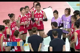 恒大女排磨练小将，04后主攻当家，险些逆转老将压阵的浙江女排图片