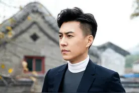 从江珊到李佳，“老干部”靳东为何热衷效力“二婚收集专业”？图片