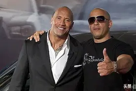 娱乐圈里哪有什么兄弟情深，有的只是利益纠葛而已图片