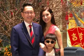 李嘉欣40岁高龄怀孕，儿子正脸曝光，多少岁是生育极限图片