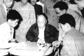 首任妻子为他殉情，女将军为他终身不嫁，看陈毅元帅4段悲情婚恋图片