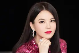 “多金女王” 李湘的11年强势史，和她身后的4个男人图片