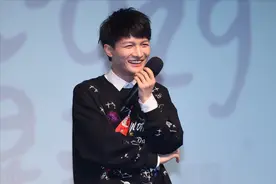 潜伏在粉丝群里的我，看不懂饭圈女孩们每天干的这些事图片