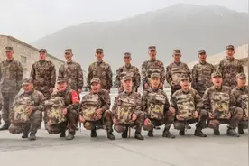 它来了，它来了！刷爆朋友圈的“高原暖心包”送到官兵手中了图片