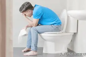 大便粘马桶冲不掉，小心这 4 种病，都不是好事图片