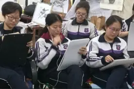 艺术考场上灵魂画手们的美术试卷，气到老师飙泪，看看长啥样图片