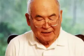 八旬老人感言：为亲人操心付出别太多，不然老了就像我一样图片