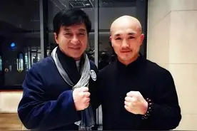 比成龙还能打的明星，居然是个武僧，败光人品后沦落成为网红图片